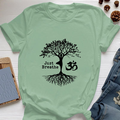 Olivenorma "JUST BREATHE" Yoga Baum OM Symbol Spirituelles T-Shirt - Hellgrün - 2XL - image 1