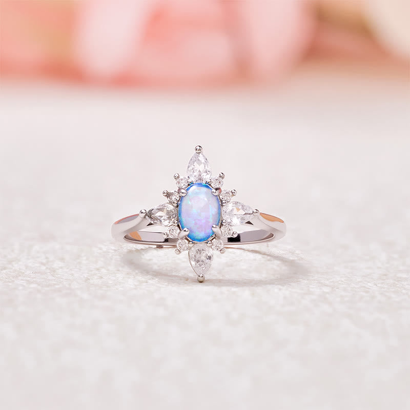 Olivenorma „Uniquely Yours“ Strahlender Opal-Sternring