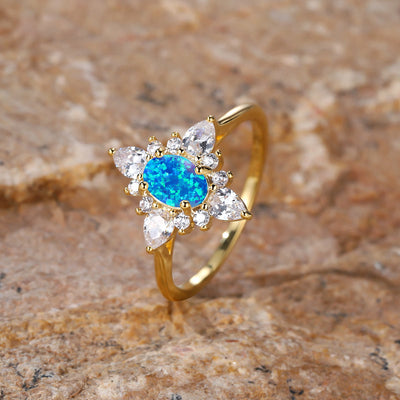 Olivenorma „Uniquely Yours“ Strahlender Opal-Sternring