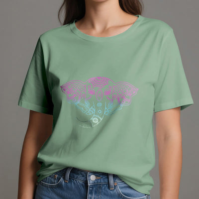 Olivenorma – Baumwoll-T-Shirt mit mystischem Elefanten-Mandala