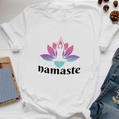 Olivenorma – T-Shirt aus Baumwolle mit „Namaste Lotus“-Print