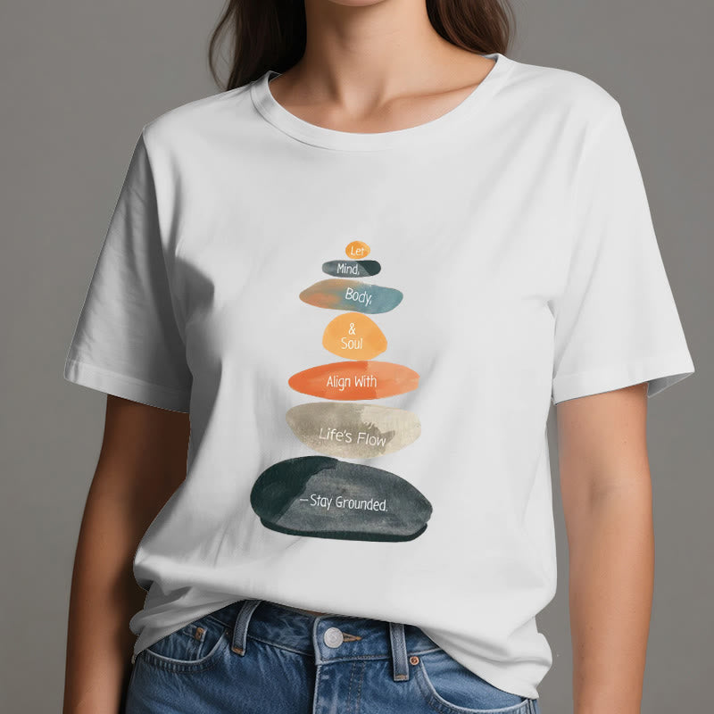 Olivenorma „Stay Grounded“ Leichtes spirituelles Baumwoll-T-Shirt - image 2