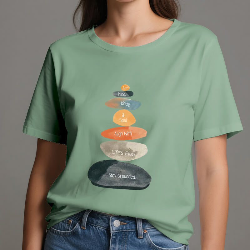 Olivenorma „Stay Grounded“ Leichtes spirituelles Baumwoll-T-Shirt - image 19