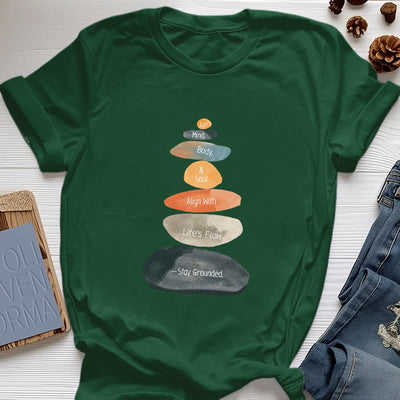 Olivenorma „Stay Grounded“ Leichtes spirituelles Baumwoll-T-Shirt - Dunkelgrün - 2XL - image 20