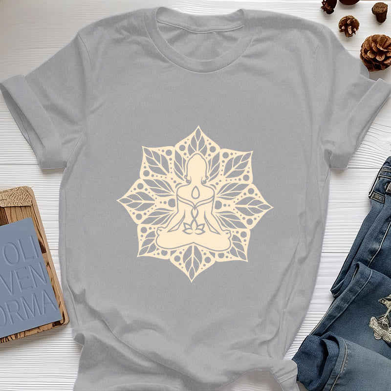 Olivenorma Medela Blumen-Meditations-Yoga-T-Shirt - Grau - 2XL - image 1
