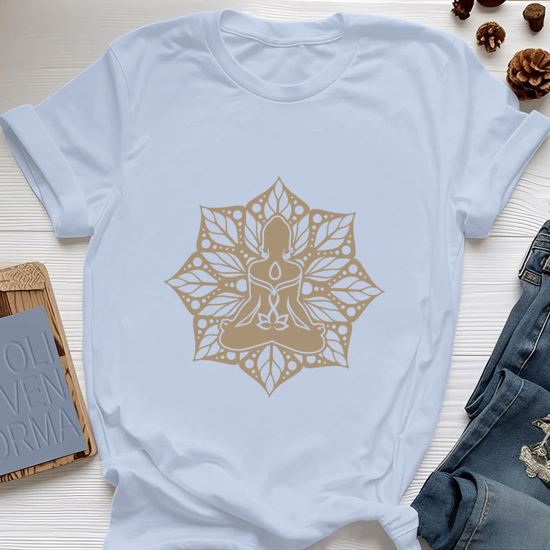 Olivenorma Medela Blumen-Meditations-Yoga-T-Shirt - Blau - 2XL - image 12