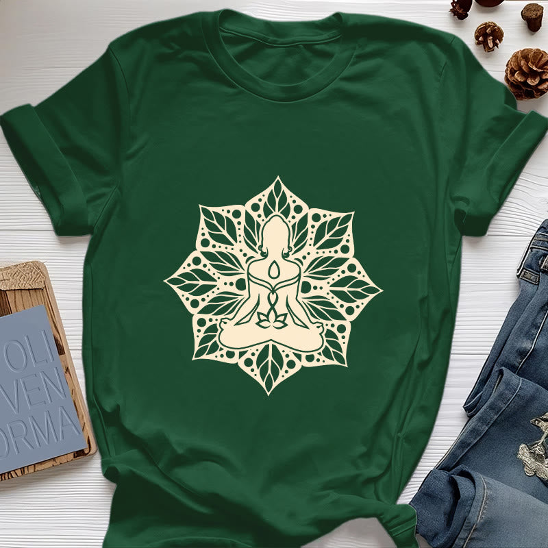 Olivenorma Medela Blumen-Meditations-Yoga-T-Shirt - Dunkelgrün - 2XL - image 20