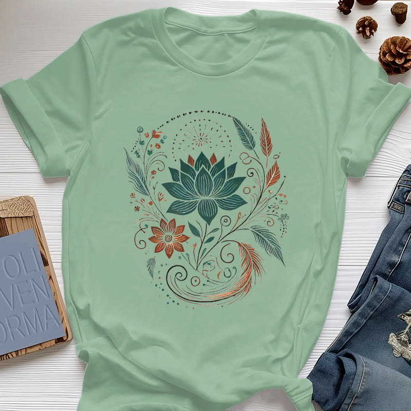 Olivenorma Yoga-T-Shirt aus Baumwolle mit Lotusblüten und Blättern - Hellgrün - 2XL - image 18
