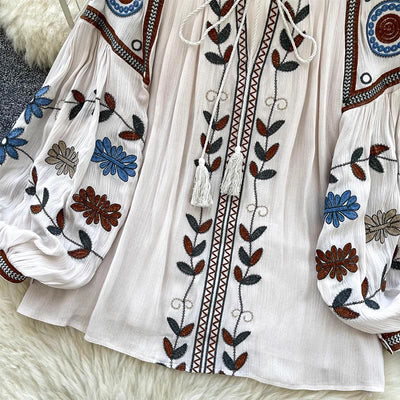 Olivenorma Vintage Damenhemd im europäischen Hofstil mit Stickerei