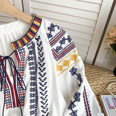 Olivenorma Damenhemd im Bohemian-Stil mit Stickerei und Laternenärmeln