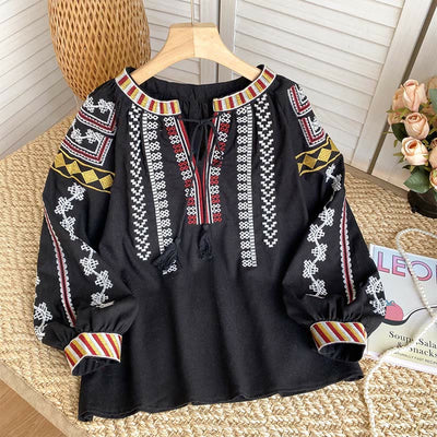 Olivenorma Damenhemd im Bohemian-Stil mit Stickerei und Laternenärmeln