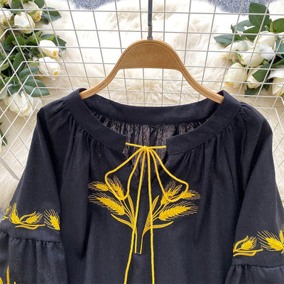 Olivenorma Damenhemd mit goldener Weizenähren-Stickerei
