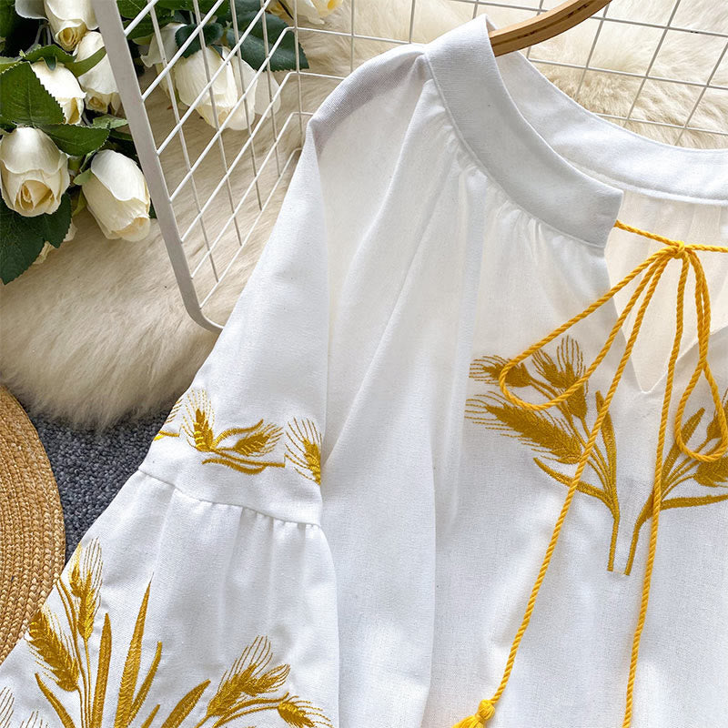 Olivenorma Damenhemd mit goldener Weizenähren-Stickerei