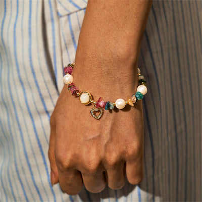 Olivenorma „Heart to Heart Bond“ Turmalin- und Perlenarmband