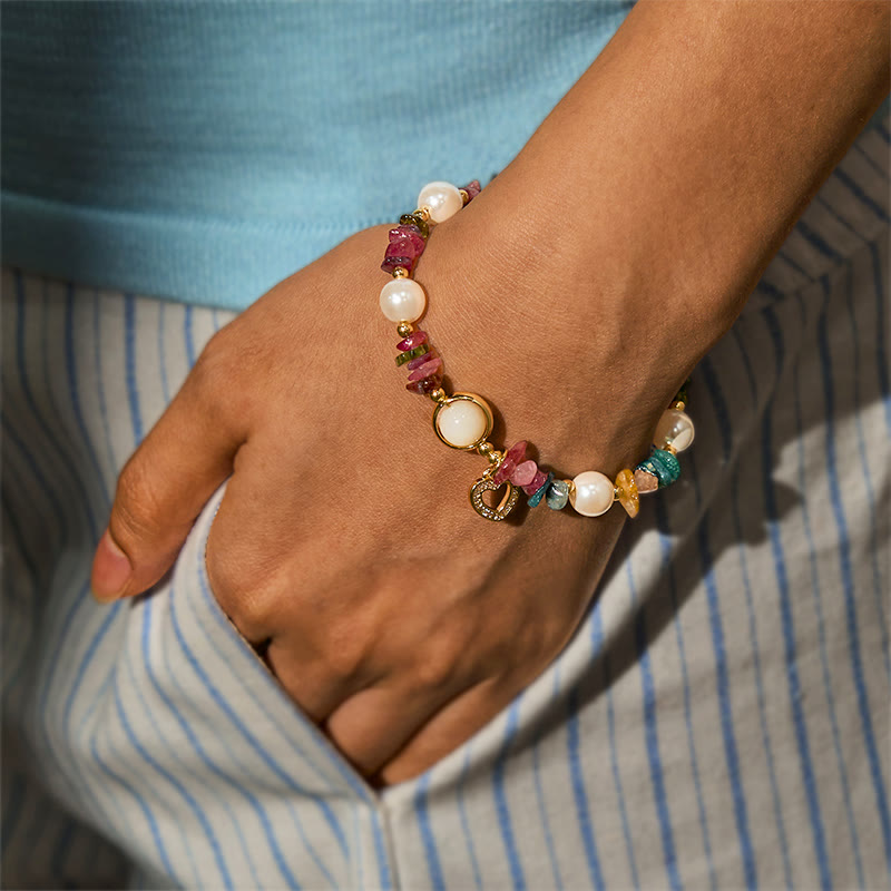 Olivenorma „Heart to Heart Bond“ Turmalin- und Perlenarmband