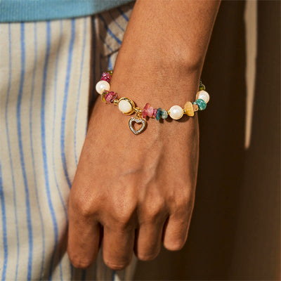 Olivenorma „Heart to Heart Bond“ Turmalin- und Perlenarmband
