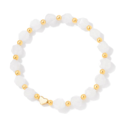 Olivenorma – 8 mm großes Armband mit facettierten Edelsteinen und Herzperlen - Weißer Achat - image 24