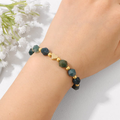 Olivenorma – 8 mm großes Armband mit facettierten Edelsteinen und Herzperlen - image 5
