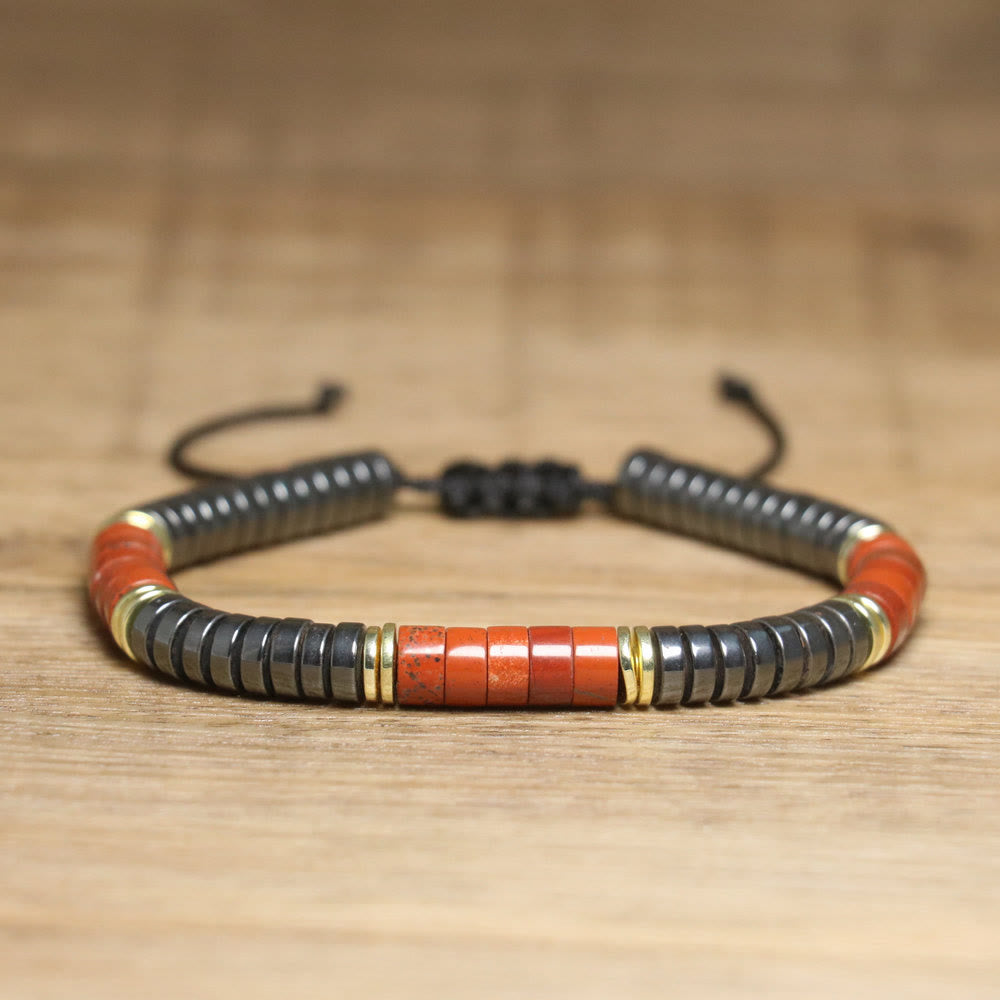 Olivenorma – Verstellbares, geflochtenes Perlenarmband mit Naturkristallen - Roter Jaspis + Hämatit - image 9