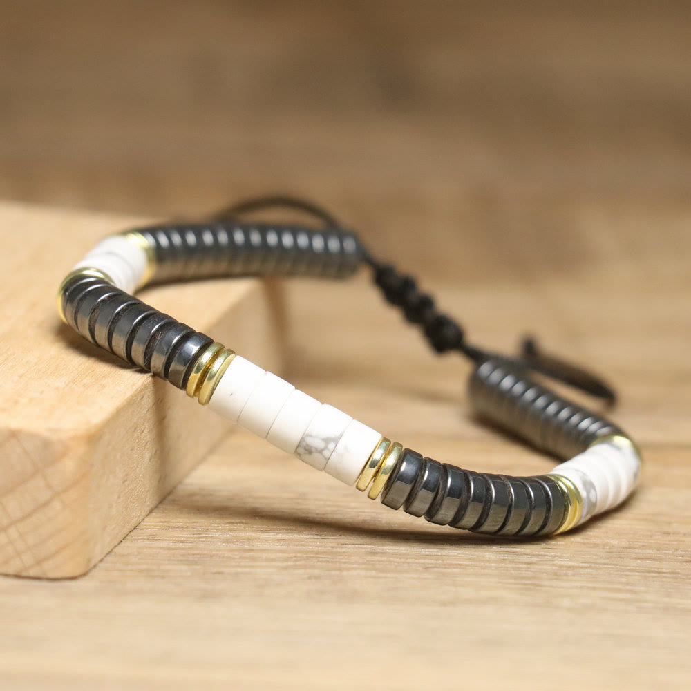 Olivenorma – Verstellbares, geflochtenes Perlenarmband mit Naturkristallen - image 19