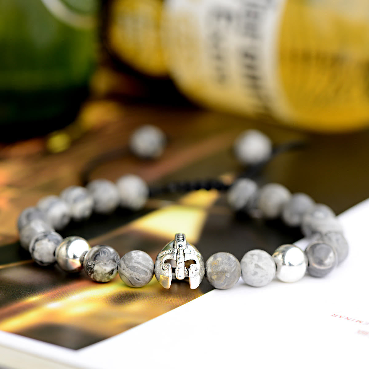 Olivenorma 8 mm verstellbares Edelsteinarmband mit Spartan-Kriegerhelm - Grauer Jaspis + Silberhelm - image 18