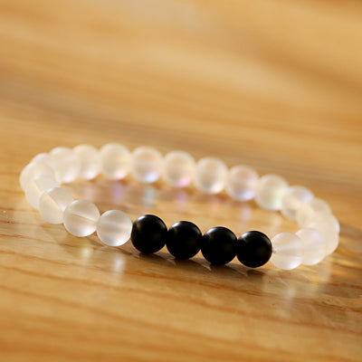 Olivenorma Mondstein Schwarzer Onyx Besties Stretch-Perlenarmband - 4 schwarze Onyxperlen + Mondstein - image 5