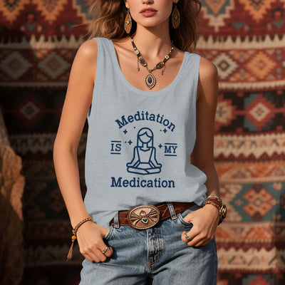 Olivenorma Yoga-T-Shirt „MEDITATION IST MEINE MEDIZIN“ - image 8