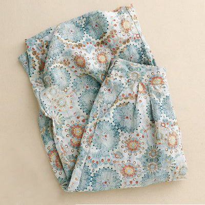 Olivenorma – Lockere, kurze Freizeithose mit weitem Bein und Vintage-Print - image 6