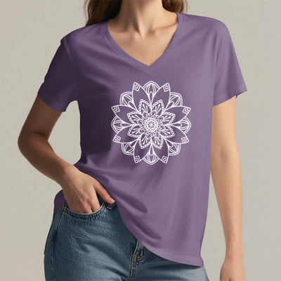 Olivenorma Mandala Floral Tee V-Ausschnitt Regular Fit Lotus Spirituelles T-Shirt - image 21