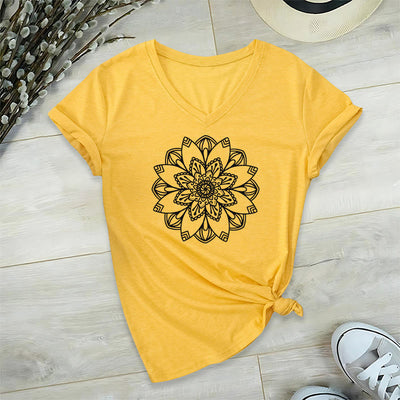 Olivenorma Mandala Floral Tee V-Ausschnitt Regular Fit Lotus Spirituelles T-Shirt - Gelb - 2XL - image 14