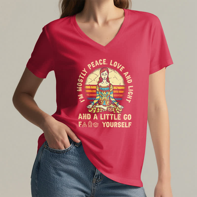 Olivenorma Yoga-T-Shirt „Ich bin hauptsächlich Frieden, Liebe und Licht“ - image 20