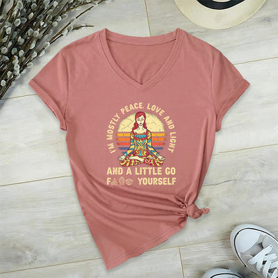 Olivenorma Yoga-T-Shirt „Ich bin hauptsächlich Frieden, Liebe und Licht“ - Rosa - 2XL - image 25