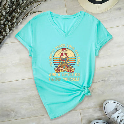 Olivenorma Yoga-T-Shirt „Ich bin hauptsächlich Frieden, Liebe und Licht“ - Seeblau - 2XL - image 34