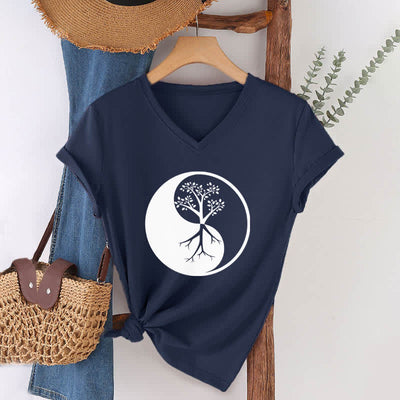 Olivenorma Yin Yang Baum Yoga Meditation T-Shirt mit V-Ausschnitt - image 7