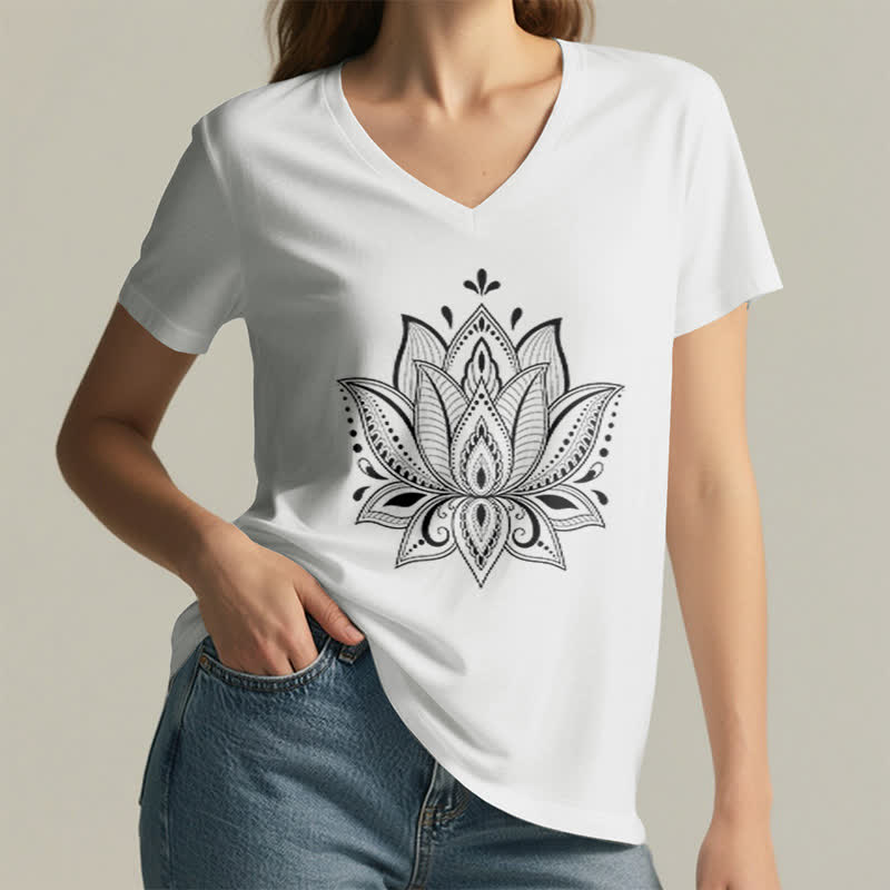 Olivenorma Mandala Lotusblume T-Shirt mit V-Ausschnitt - image 5