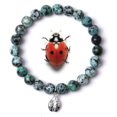 Olivenorma Lucky 7 Marienkäfer-Charm-Edelsteinarmband - Afrikanischer Türkis - image 17