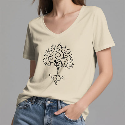 Olivenorma Yoga Baumpose T-Shirt mit V-Ausschnitt - image 21