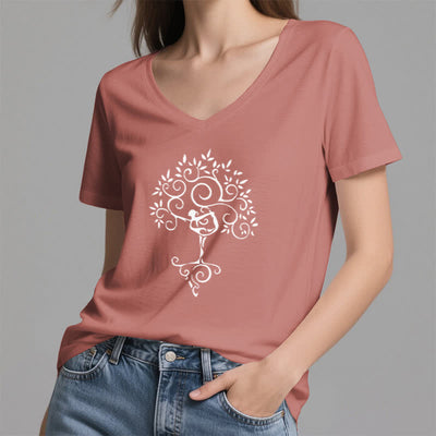 Olivenorma Yoga Baumpose T-Shirt mit V-Ausschnitt - image 22