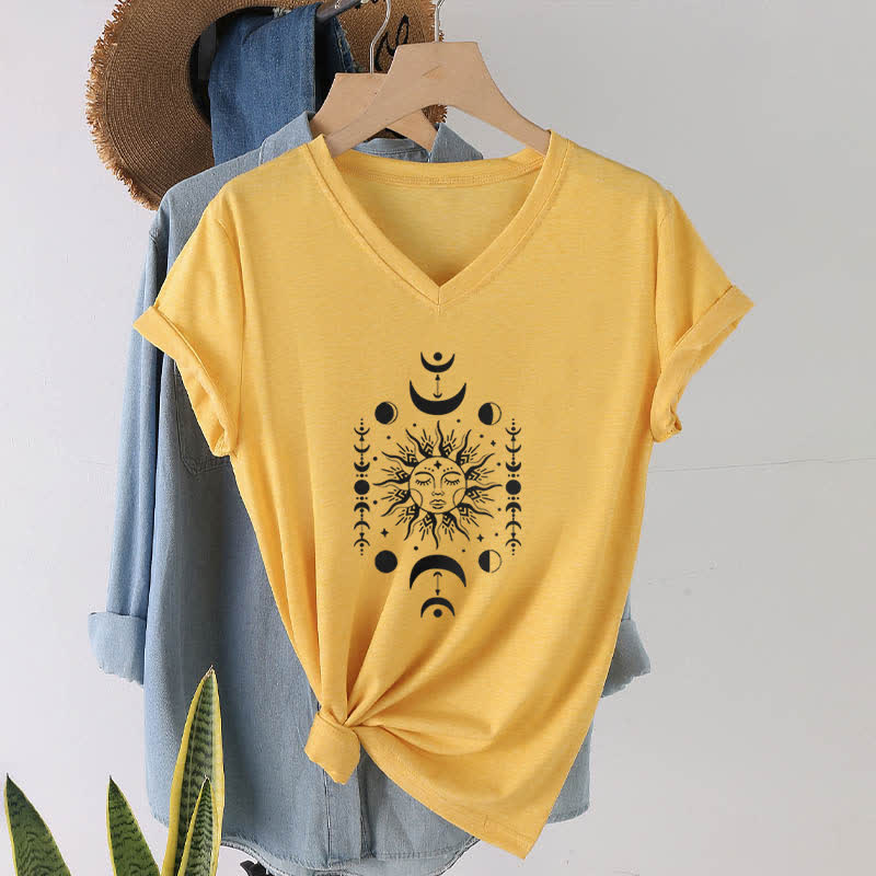 Olivenorma Sonne und Mond Ästhetisches Yoga T-Shirt mit V-Ausschnitt - Gelb - image 15