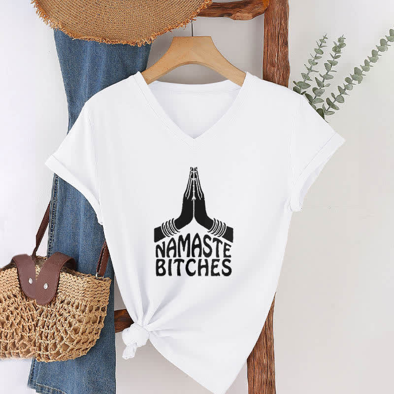 Olivenorma Lustiges Namaste Meditation Yoga T-Shirt mit V-Ausschnitt - image 3