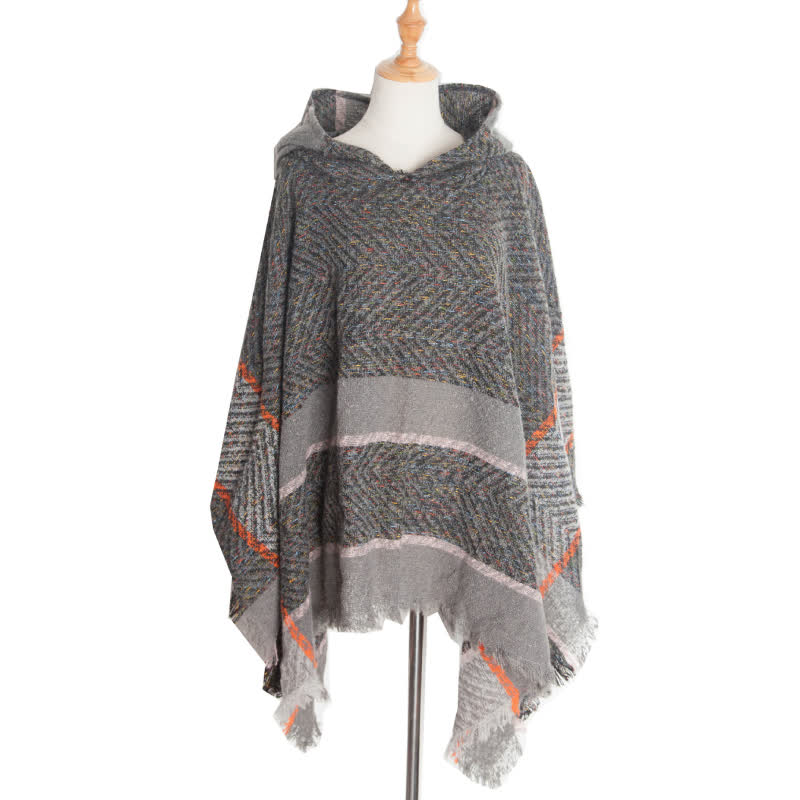 Olivenorma – Gemütlicher Pullover-Poncho-Schal mit Fischgrätenmuster - Dunkelgrau - image 15