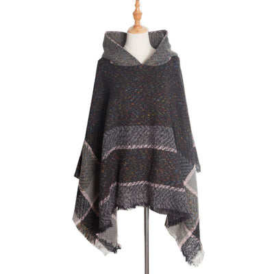 Olivenorma – Gemütlicher Pullover-Poncho-Schal mit Fischgrätenmuster - Schwarz - image 20