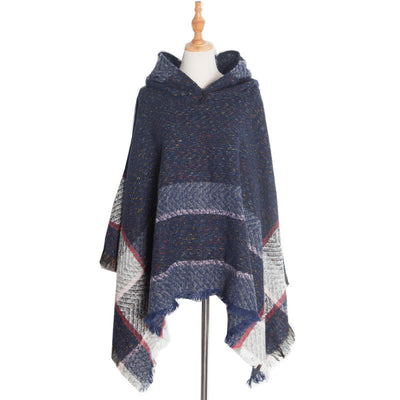 Olivenorma – Gemütlicher Pullover-Poncho-Schal mit Fischgrätenmuster - Marine - image 19
