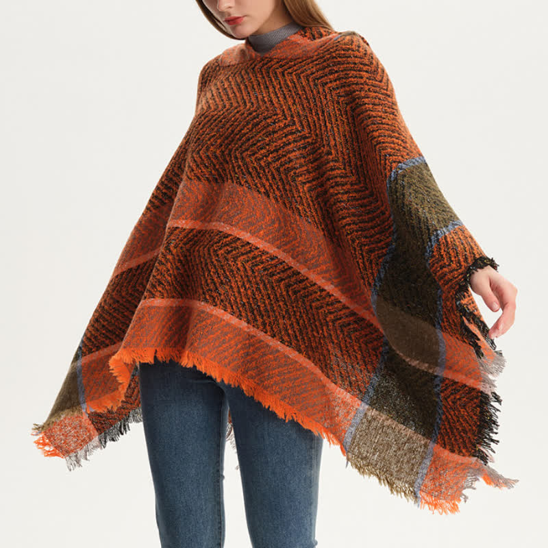 Olivenorma – Gemütlicher Pullover-Poncho-Schal mit Fischgrätenmuster - image 8