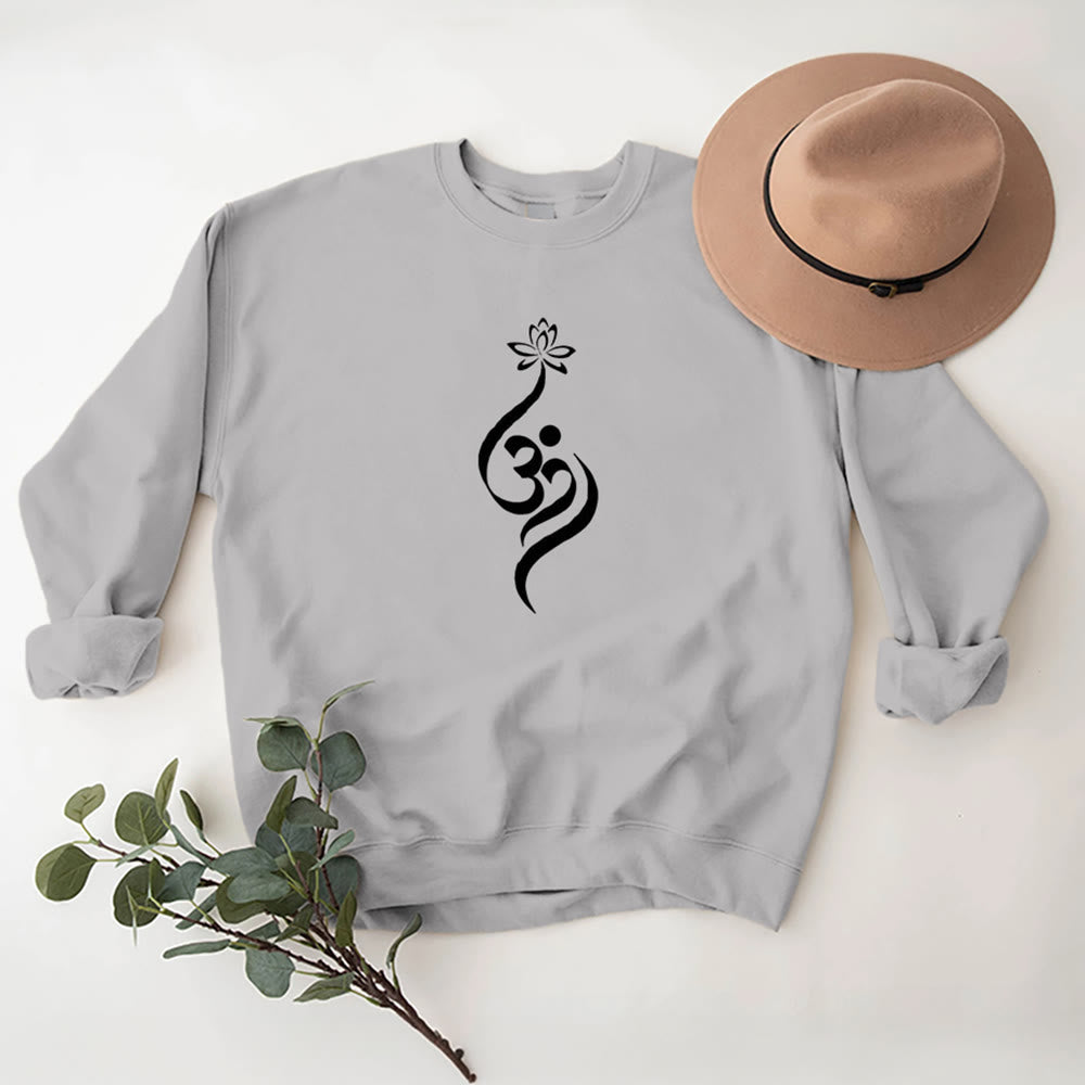Olivenorma Leichtes Fleece-Sweatshirt mit OM-Symbol, Lotus-Meditation, spiritueller Inspiration - image 9