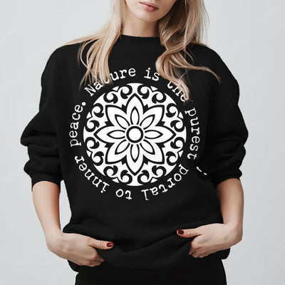 Olivenorma – Die Natur ist das reinste Portal zum inneren Frieden – Fleece-Sweatshirt mit spirituellem Motiv - Schwarz - 2XL - image 5
