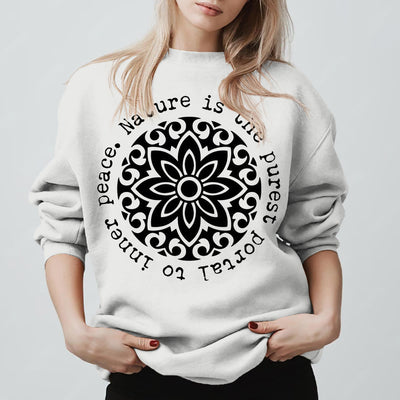 Olivenorma – Die Natur ist das reinste Portal zum inneren Frieden – Fleece-Sweatshirt mit spirituellem Motiv - Weiß - 2XL - image 3