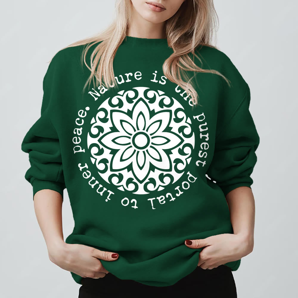 Olivenorma – Die Natur ist das reinste Portal zum inneren Frieden – Fleece-Sweatshirt mit spirituellem Motiv - Grün - 2XL - image 13