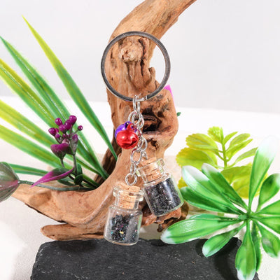 Olivenorma Natürliche Kristallsplitter in Mini-Glasflasche als Schlüsselanhänger mit Glöckchen - Gemischter Stein - image 16