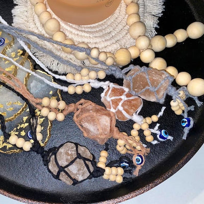 Olivenorma Buntes Makramee-Seil mit natürlichem Kristall-Anhänger, Schlüsselanhänger - image 8